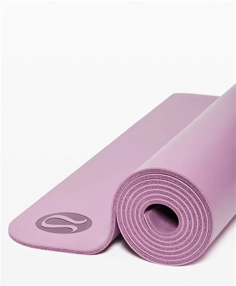 lululemon reversible yoga mat these are the top trending ts on