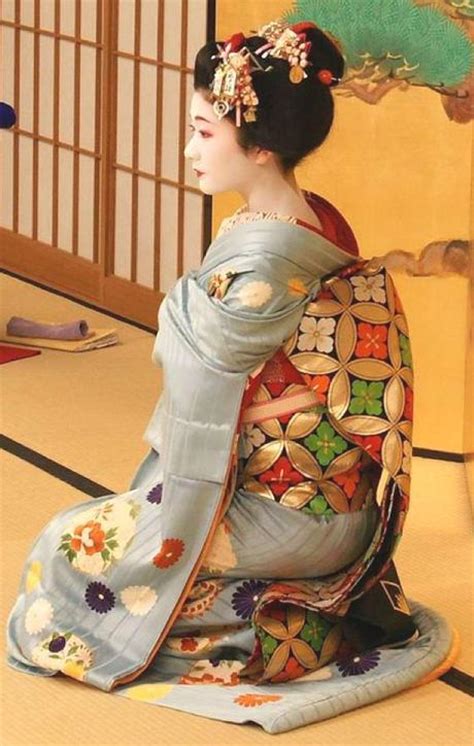 per gli appassionati di kimono un interessante board su pinterest paperblog