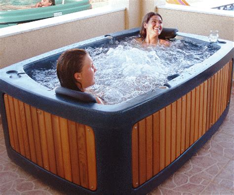 Best Energy Efficient 2 Person Hot Tub Great Home Design
