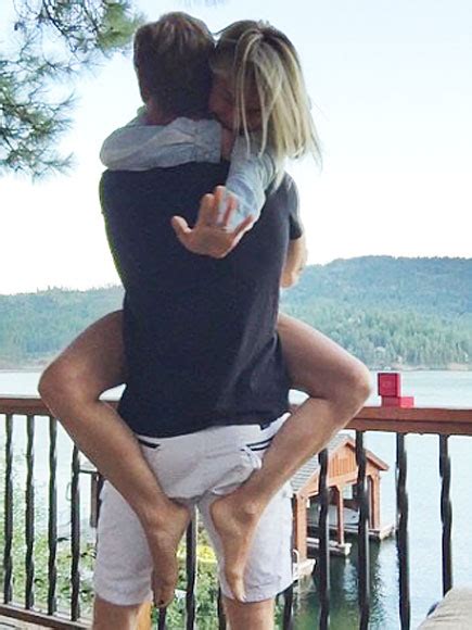 Julianne Hough Engaged Brooks Laich And Her Most In Love