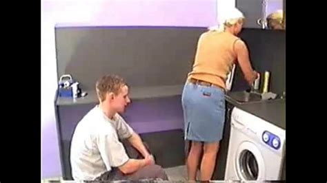russian mom fucked in kitchen 2010 xvideos