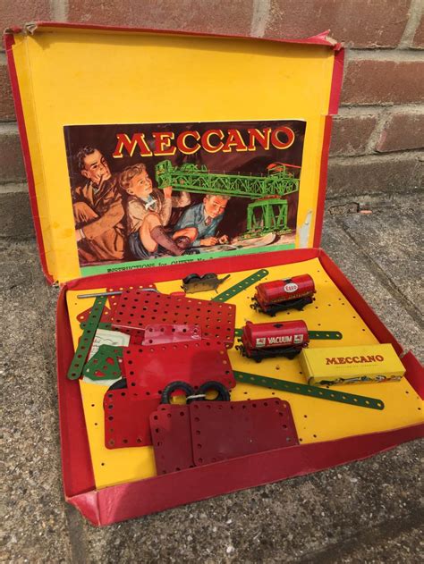 Sold Price Vintage Meccano No3 Set In Original Cardboard Box