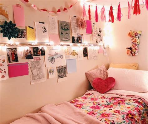 Collage Wall In Dorm Room Pink Aesthetic Roomdecor Pink