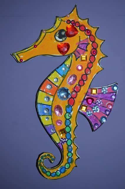 families find sparkling seahorses seahorse crafts sea crafts ocean