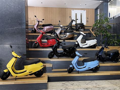 ola  electric scooter launched  india check price specs range features