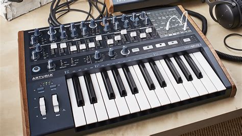 cheap synthesizers  affordable digital  analogue synths musicradar