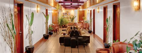 jasmine spa steam jacuzzi sauna luxury hotel  sihanouk ville