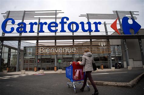 french retail group carrefour  buy brazils grupo big   daily sabah
