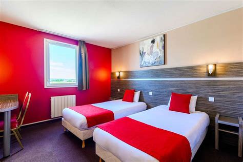 comfort hotel dijon sud updated  prices reviews   longvic france tripadvisor