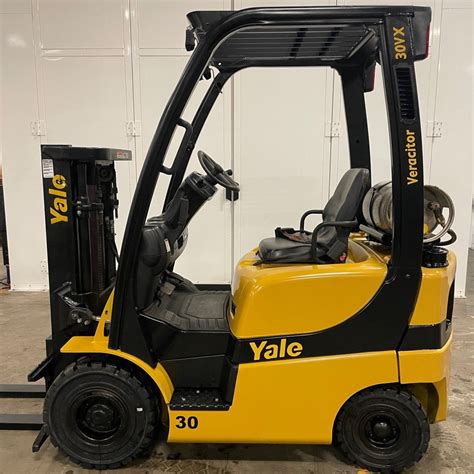 yale glpvx  lb lp gas forklift pneumatic   stage truckers mast stock bf