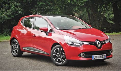 collections porte cles photo dune renault   rouge automobile lilalandfr