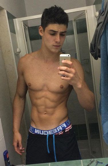 Hot Selfies Gorgeous Men Muscles Rafael Miller Athletic Body The