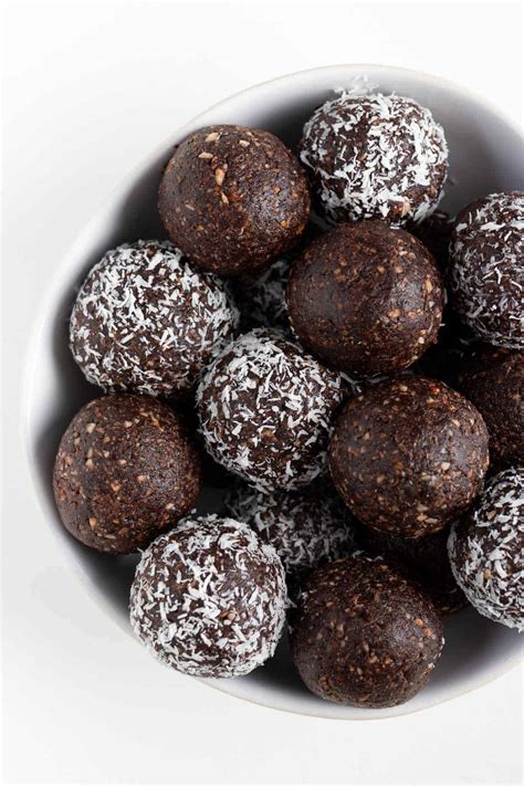 chocolate coconut energy balls purely kaylie
