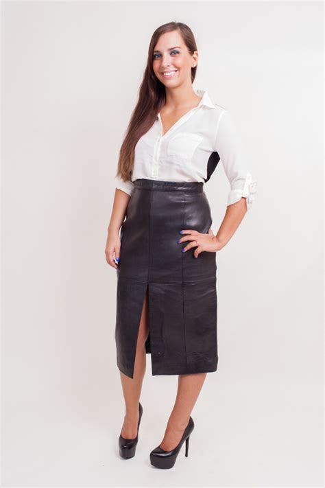cool and classy leather skirt outfit ideas