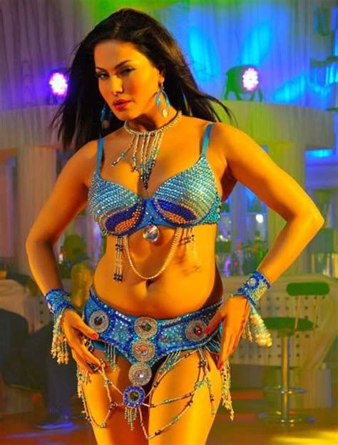 Veena Malik Sexy Photos