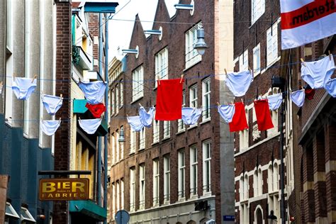 amsterdam laundry  photo rawpixel