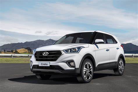 hyundai creta  jura  mudou mas dificil  enxergar onde quatro rodas