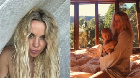 instagram star sally mustang defends having sex in the same room as