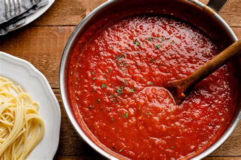 classic tomato sauce recipe  pasta