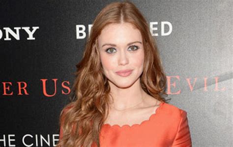 teen wolf star holland roden shares thoughts on lydia s