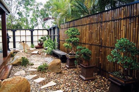 amazing bamboo fence ideas  beautify  outdoors