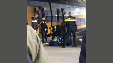 vrouw doodgestoken  rotterdam verdachte  gepakt op station eindhoven rtl nieuws