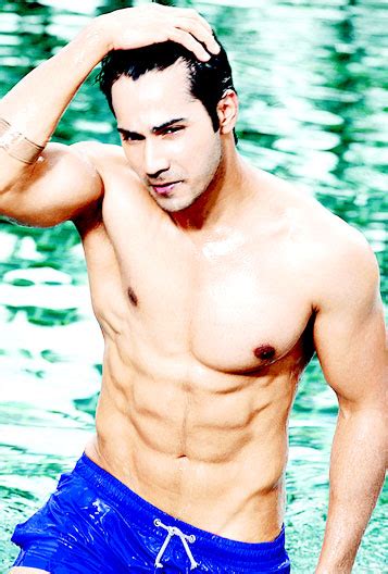 Varun Dhawan Height Weight Body Statistics Girlfriend