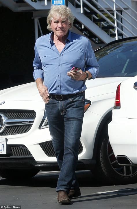 lisa vanderpump and her husband ken spotted on lunch date daily mail online