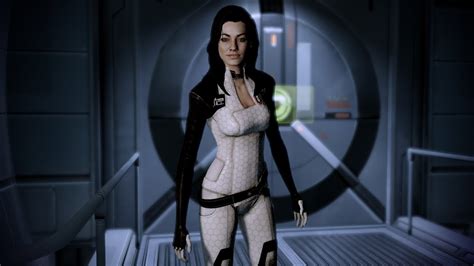 Mass Effect 2 Miranda Romance Loyauté Et Dialogues