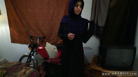 Egyptian Arab Sex Took A Wonderful Refugee Home Eporner