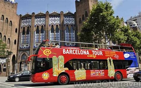 barcelona red bus city   discount  bcntravel