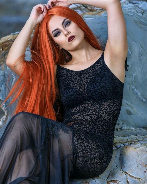 Pin By Joseph Willard On Gothic Goddesses Redhead Goth Beauty