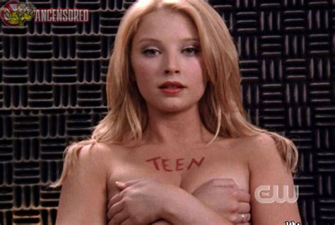 elizabeth harnois nude vagina adult archive