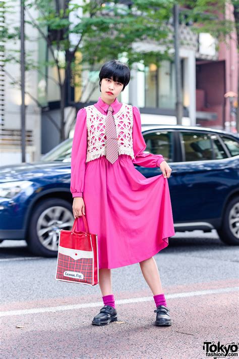 Harajuku Girl In Necktie Street Style W Fuchsia Dress Rubycase Knit