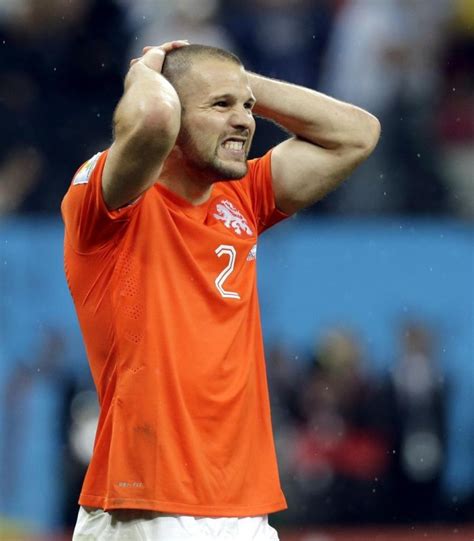 Cruel End For Concrete Ron Vlaar And Netherlands At World Cup Metro News
