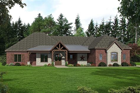 house plan   ranch plan  square feet  bedrooms