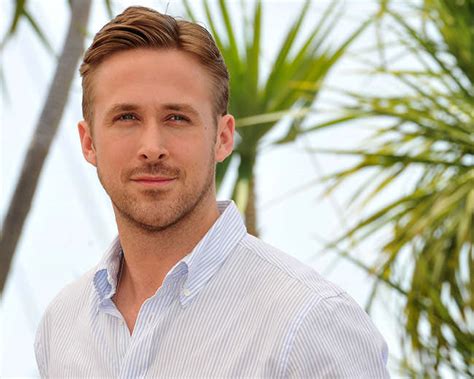 Ryan Gosling Turns Down ‘sexiest Man Alive’ Title Holly