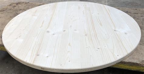plateaux de table ronds en epicea delta bois negoce  commerce de bois