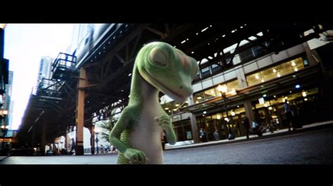 Geico Commercial Geico Gecko In Chicago Youtube