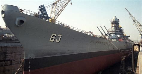 navy  pull   combat ships   mothballs