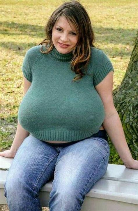 braless nadine jansen stretching out her sweater porn pic