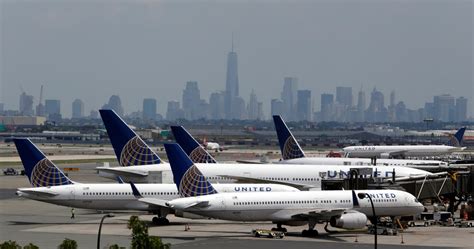opinion united airlines   port authority   york times