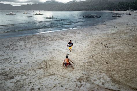 sabang beach philippines photo blog journey era