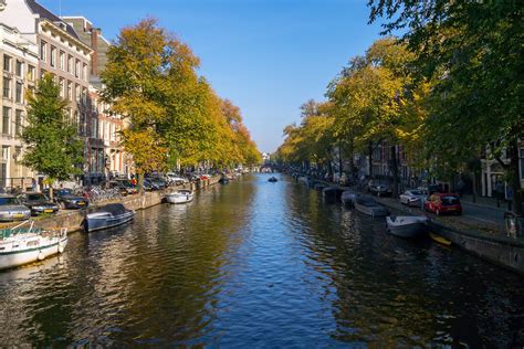 herengracht canal  amsterdam explore opulent canal houses  guides