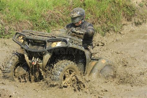 race  wheeler driver  puddle  mud petr kuera torturing