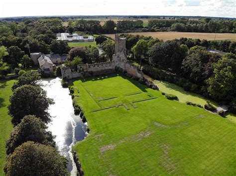 caister castle   drone grey arrows drone club uk