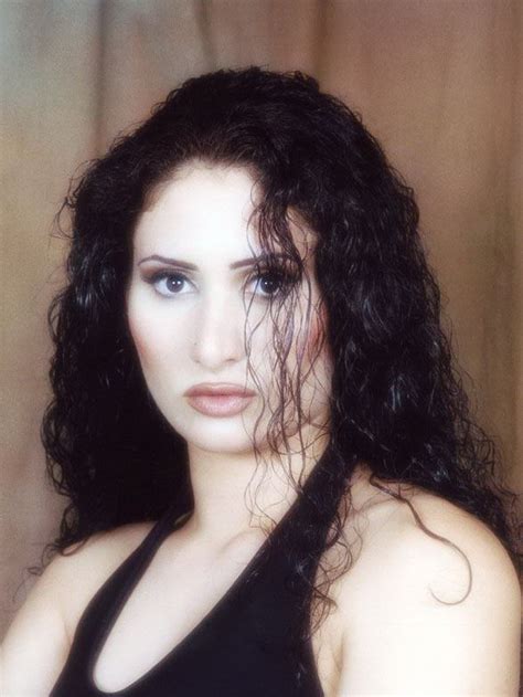 top arabian celebrities arabian zahwa ayoub actress photos collection