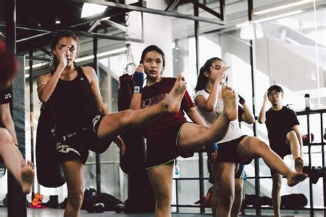 benefits of muay thai training at phuket in thailand for women verge