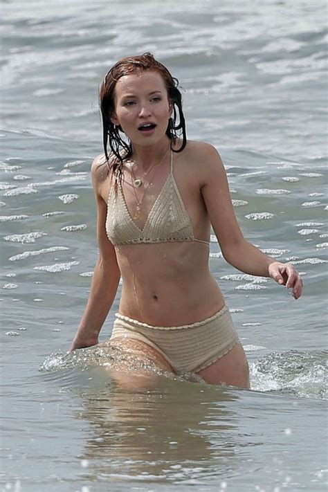 Emily Browning Emily Browning Pinterest Beach Scenes The O Jays