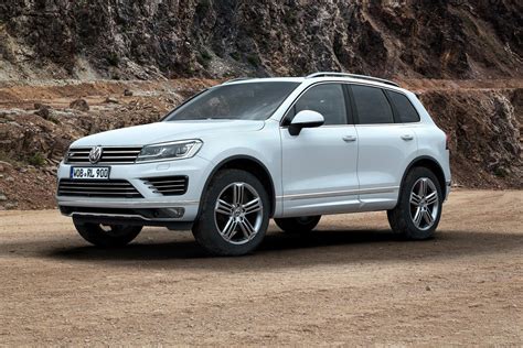 volkswagen touareg full pricing  specifications  car